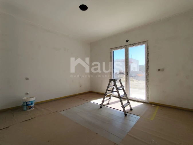 Moradia T5 para Venda em Atalaia e Alto Estanqueiro-Jardia Foto 9