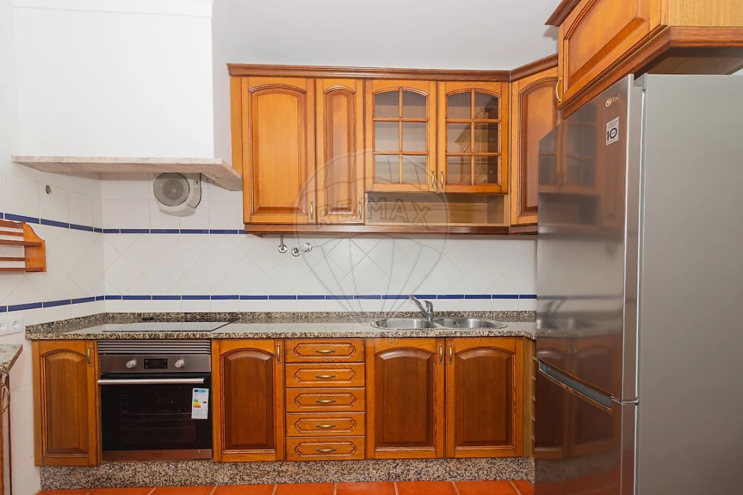 Apartamento T2 para Arrendamento em Alhandra, São João dos Montes e Calhandriz Foto 21