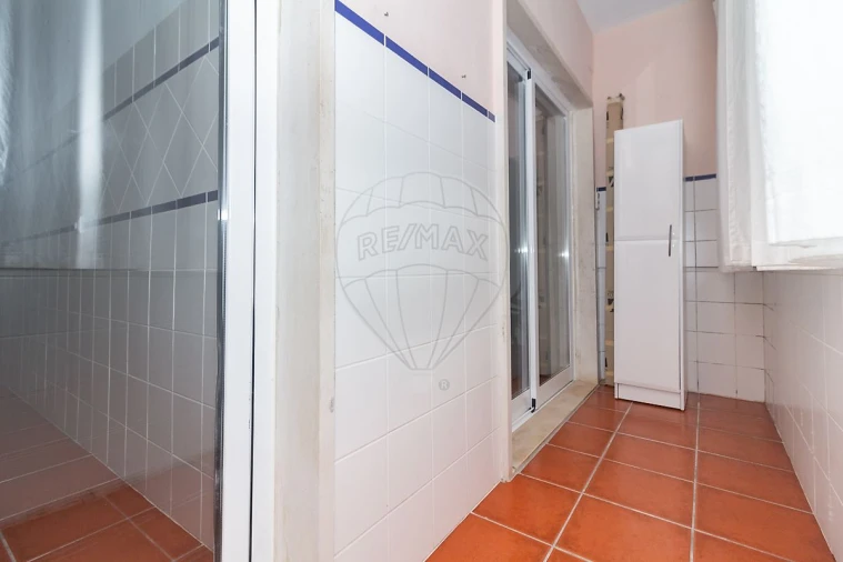 Apartamento T2 para Arrendamento em Alhandra, São João dos Montes e Calhandriz Foto 24