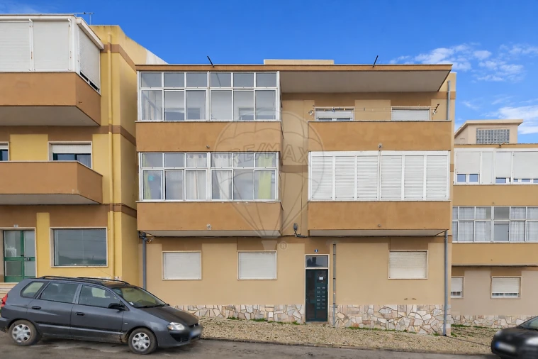 Apartamento T2 para Arrendamento em Alhandra, São João dos Montes e Calhandriz Foto 26