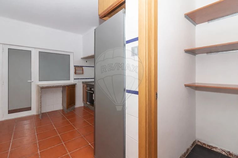 Apartamento T2 para Arrendamento em Alhandra, São João dos Montes e Calhandriz Foto 19