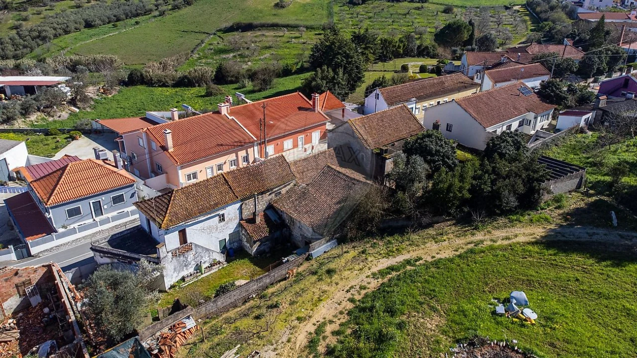 Moradia T3 para Venda em Moçarria Foto 4