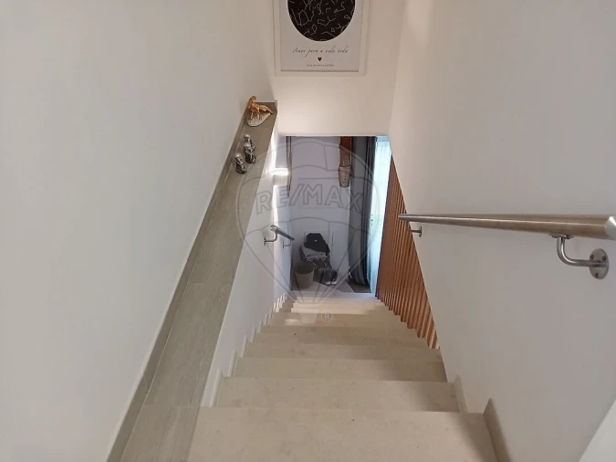 Moradia T2 para Venda em Ereira e Lapa Foto 9