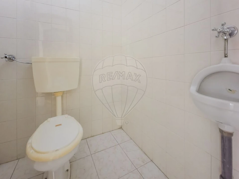 Loja para Venda em Cacém e São Marcos Foto 6