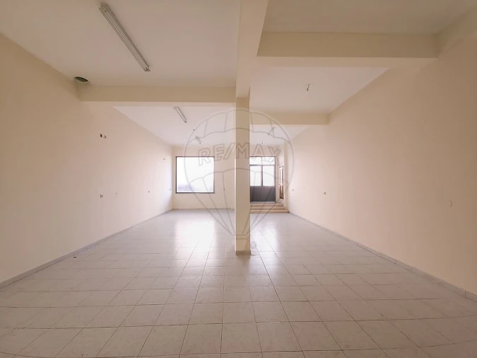 Loja para Venda em Cacém e São Marcos Foto 7