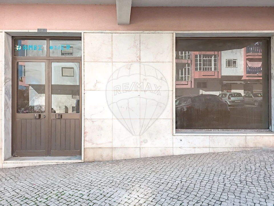 Loja para Venda em Cacém e São Marcos Foto 12