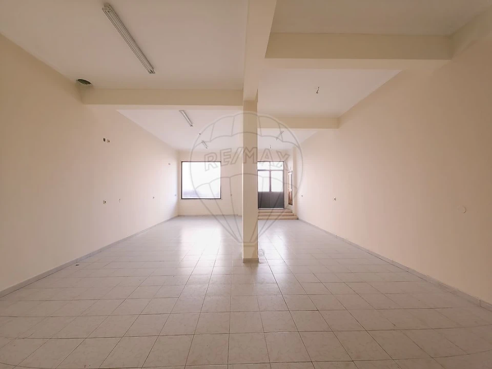 Loja para Venda em Cacém e São Marcos Foto 7