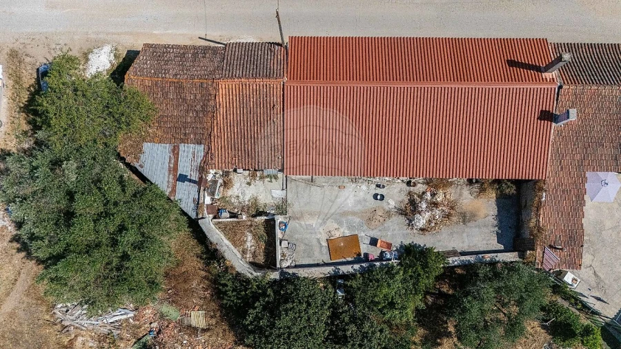 Moradia T5 para Venda em Alcanede Foto 10