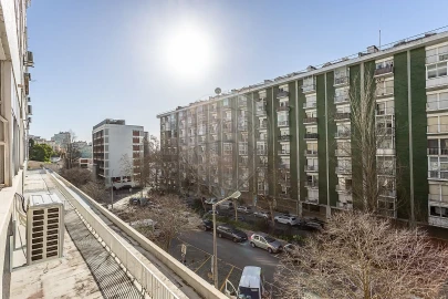 Apartamento T2 para Venda em São Domingos de Benfica