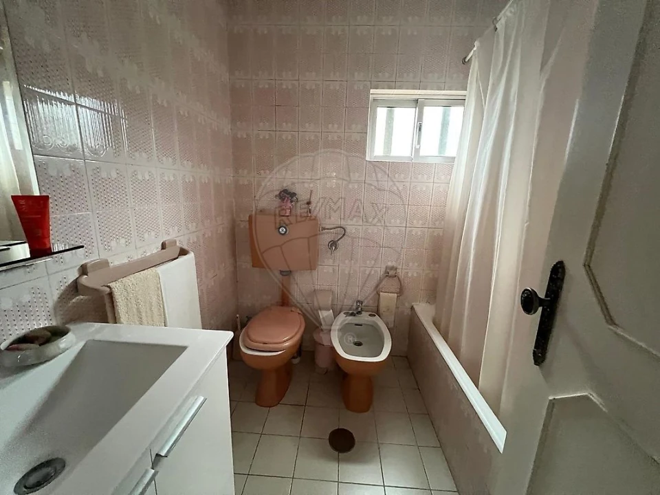 Moradia T2 para Venda em Gulpilhares e Valadares Foto 12