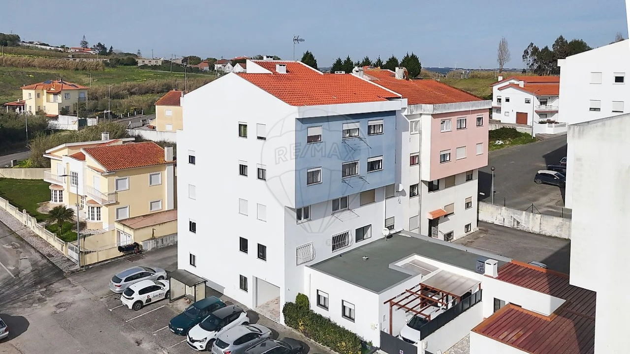 Apartamento T3 para Venda em Vimeiro Foto 19