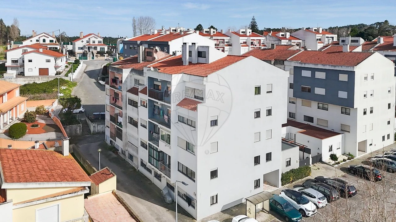 Apartamento T3 para Venda em Vimeiro Foto 4