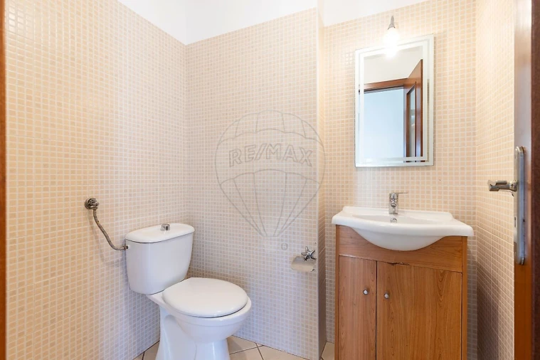 Apartamento T3 para Venda em Vimeiro Foto 10