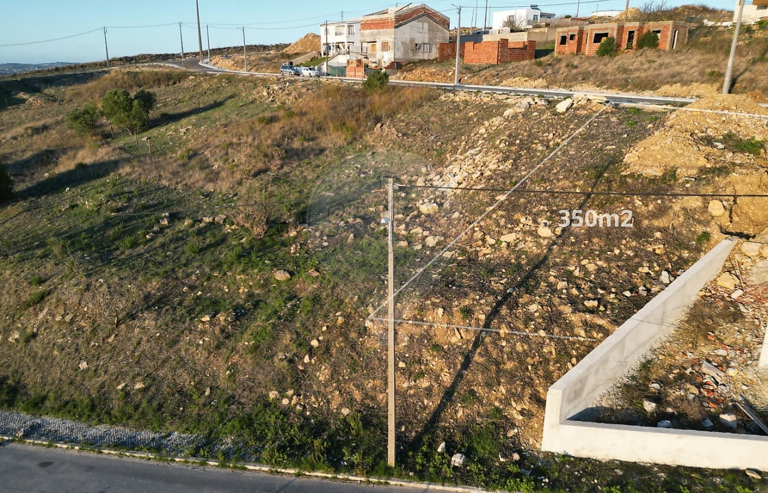 Terreno para Venda em Vialonga Foto 1