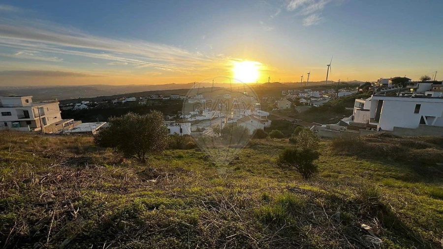 Terreno para Venda em Vialonga Foto 3