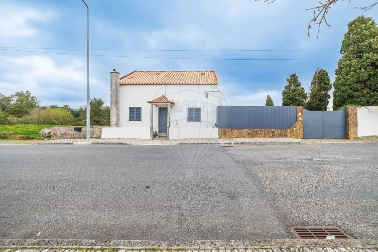 Moradia T6 para Venda em Queluz e Belas Foto 38