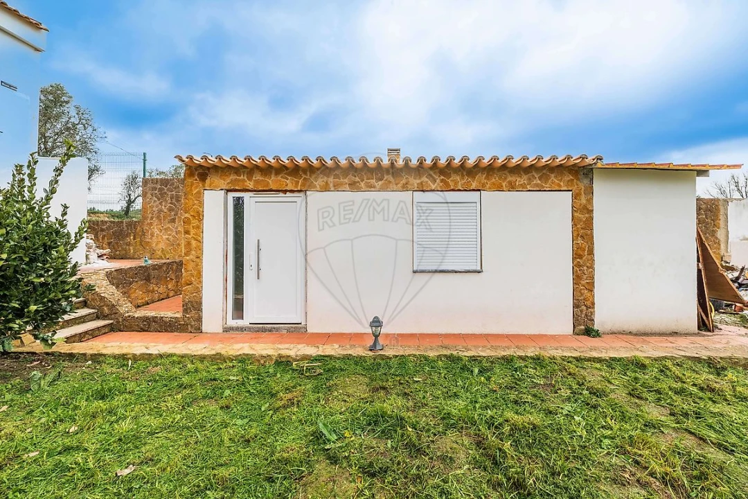 Moradia T6 para Venda em Queluz e Belas Foto 35