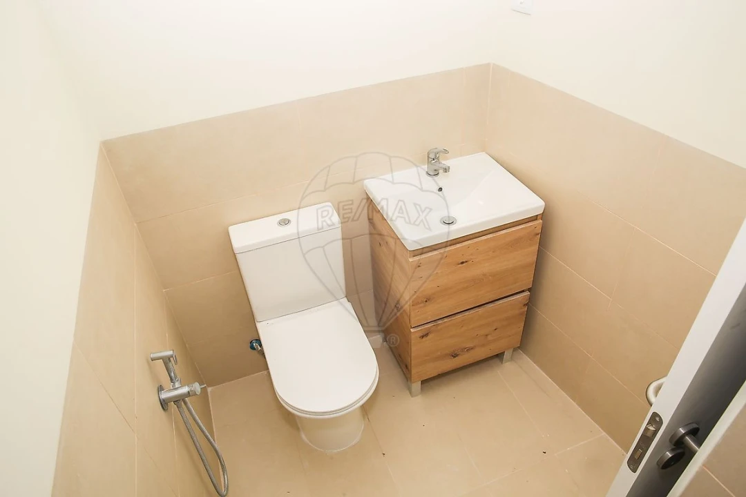 Moradia T2 para Venda em Alenquer (Santo Estêvão e Triana) Foto 17