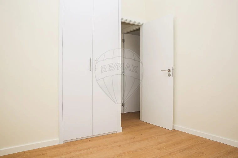 Moradia T2 para Venda em Alenquer (Santo Estêvão e Triana) Foto 12