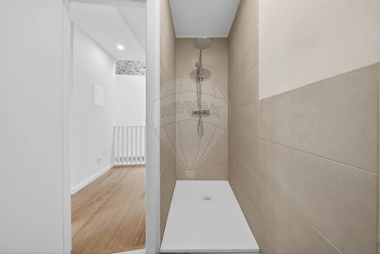 Moradia T2 para Venda em Alenquer (Santo Estêvão e Triana) Foto 24