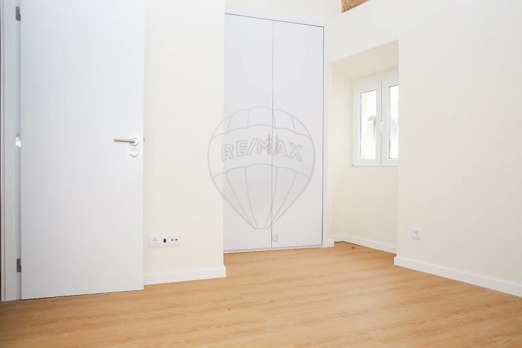 Moradia T2 para Venda em Alenquer (Santo Estêvão e Triana) Foto 13