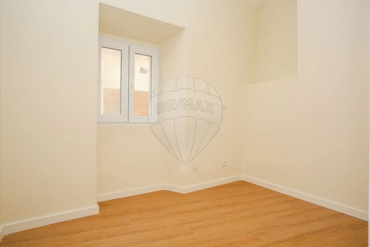 Moradia T2 para Venda em Alenquer (Santo Estêvão e Triana) Foto 11