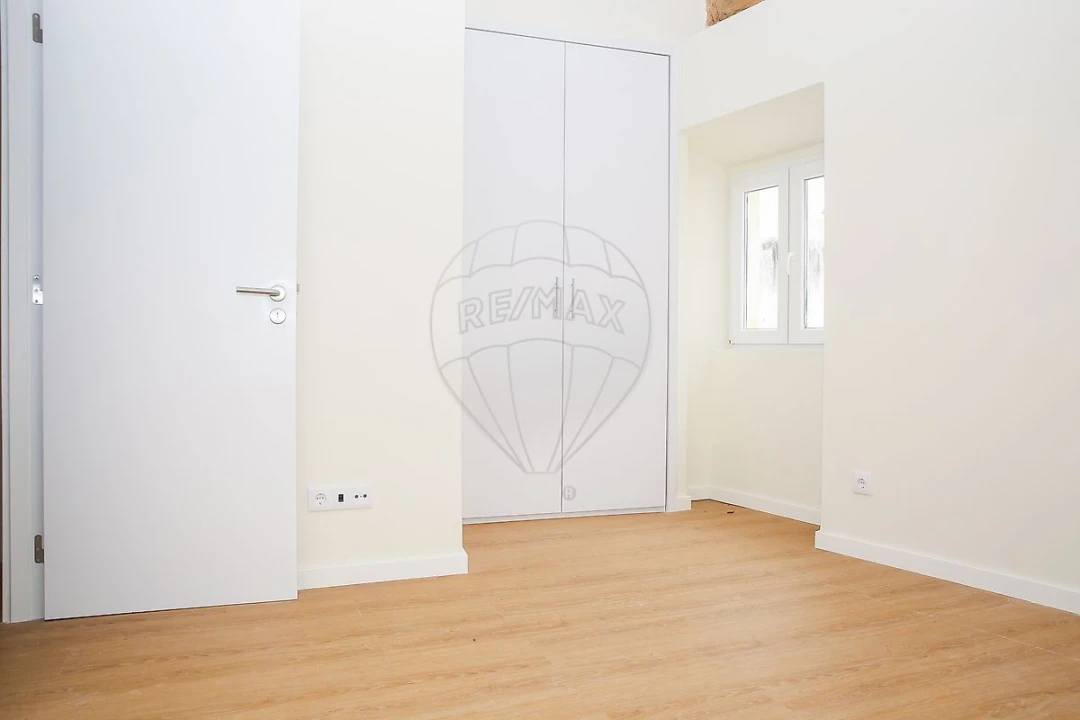 Moradia T2 para Venda em Alenquer (Santo Estêvão e Triana) Foto 13