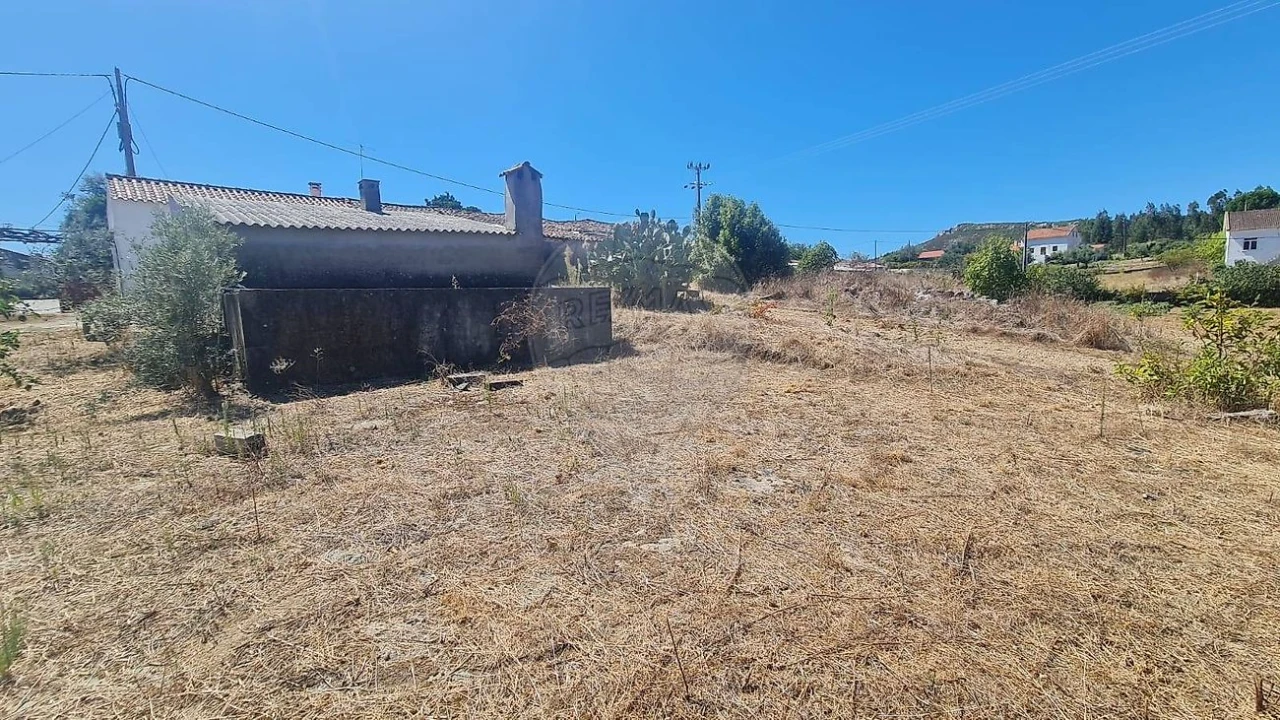 Moradia T3 para Venda em Envendos Foto 24