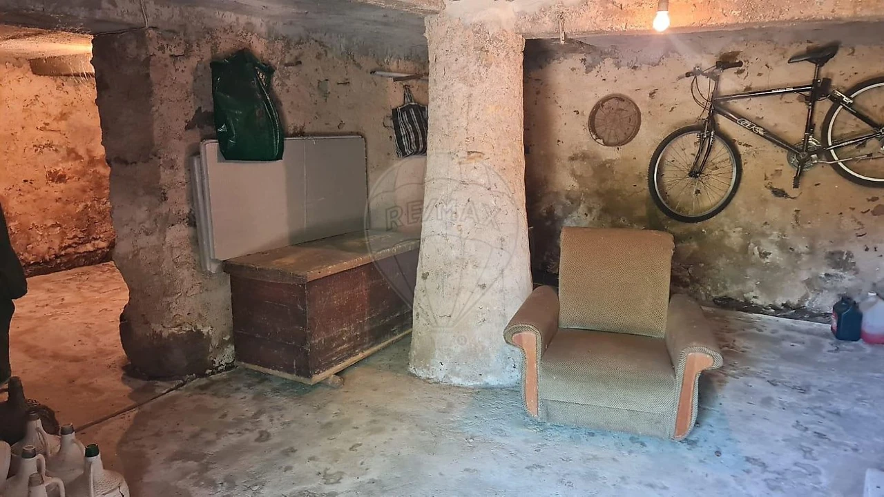 Moradia T3 para Venda em Envendos Foto 15