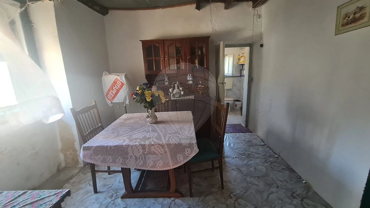 Moradia T3 para Venda em Envendos Foto 27