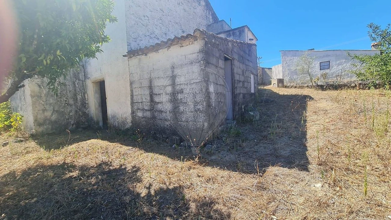 Moradia T3 para Venda em Envendos Foto 22