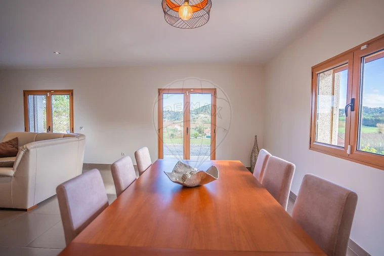 Moradia T3 para Venda em Nossa Senhora do Pópulo, Coto e São Gregório Foto 20