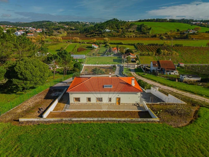 Moradia T3 para Venda em Nossa Senhora do Pópulo, Coto e São Gregório Foto 5