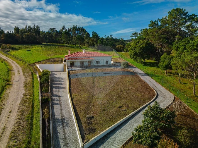 Moradia T3 para Venda em Nossa Senhora do Pópulo, Coto e São Gregório Foto 10