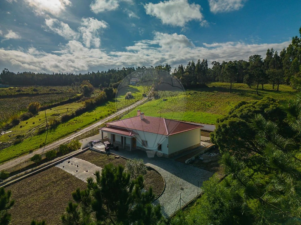 Moradia T3 para Venda em Nossa Senhora do Pópulo, Coto e São Gregório Foto 6