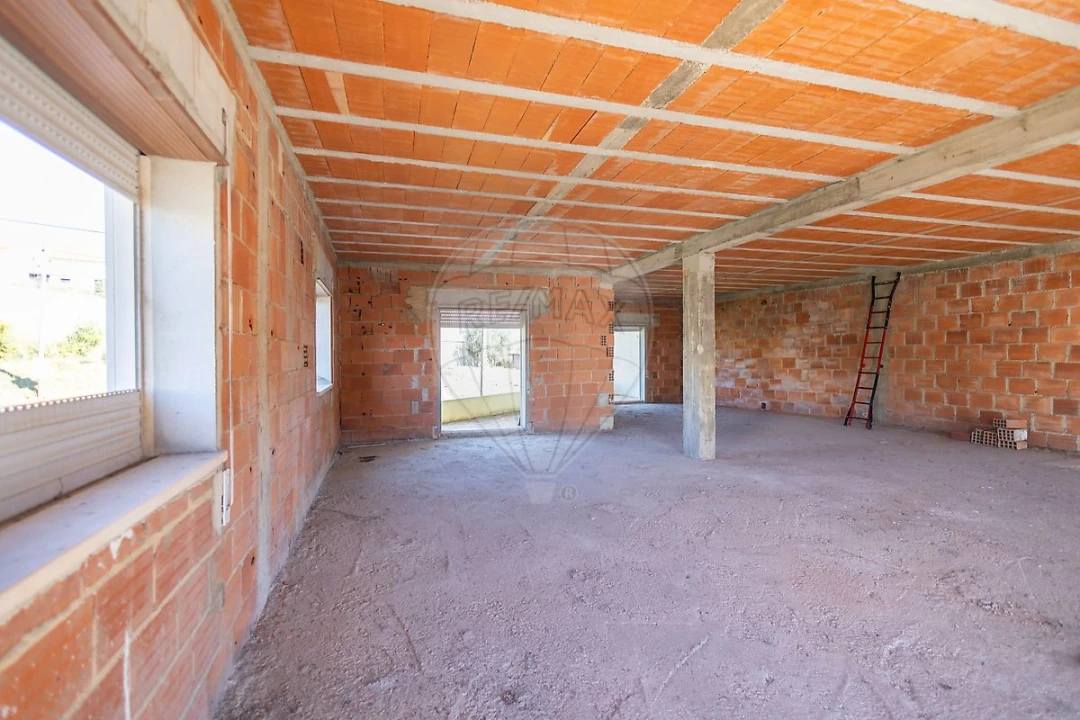 Moradia T2 para Venda em Lamas e Cercal Foto 8