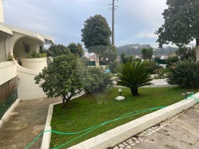 Moradia T3 para Venda em Sanguedo Foto 4