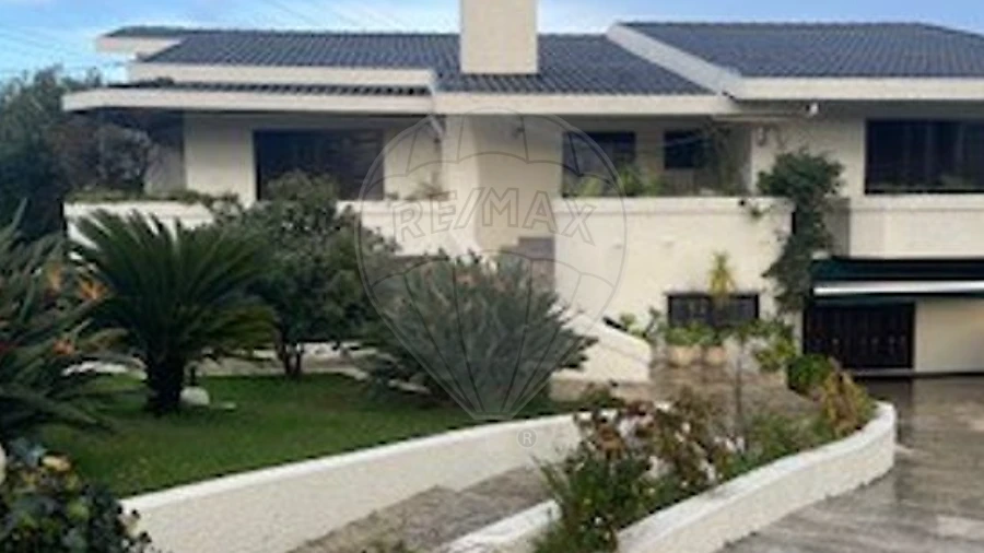 Moradia T3 para Venda em Sanguedo