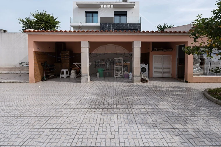 Moradia T4 para Venda em Rio Maior Foto 38