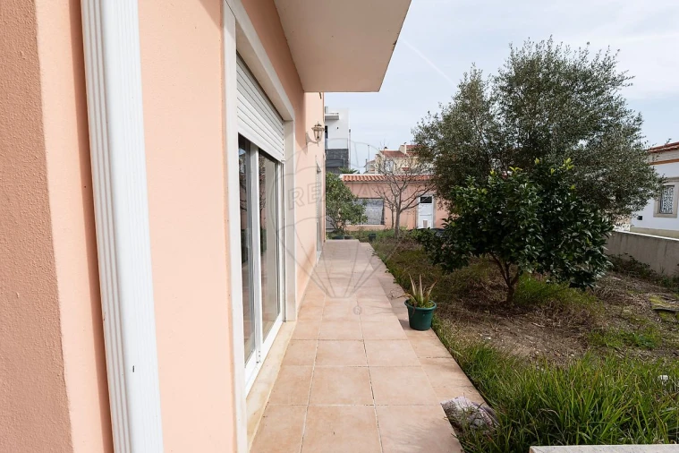 Moradia T4 para Venda em Rio Maior Foto 37