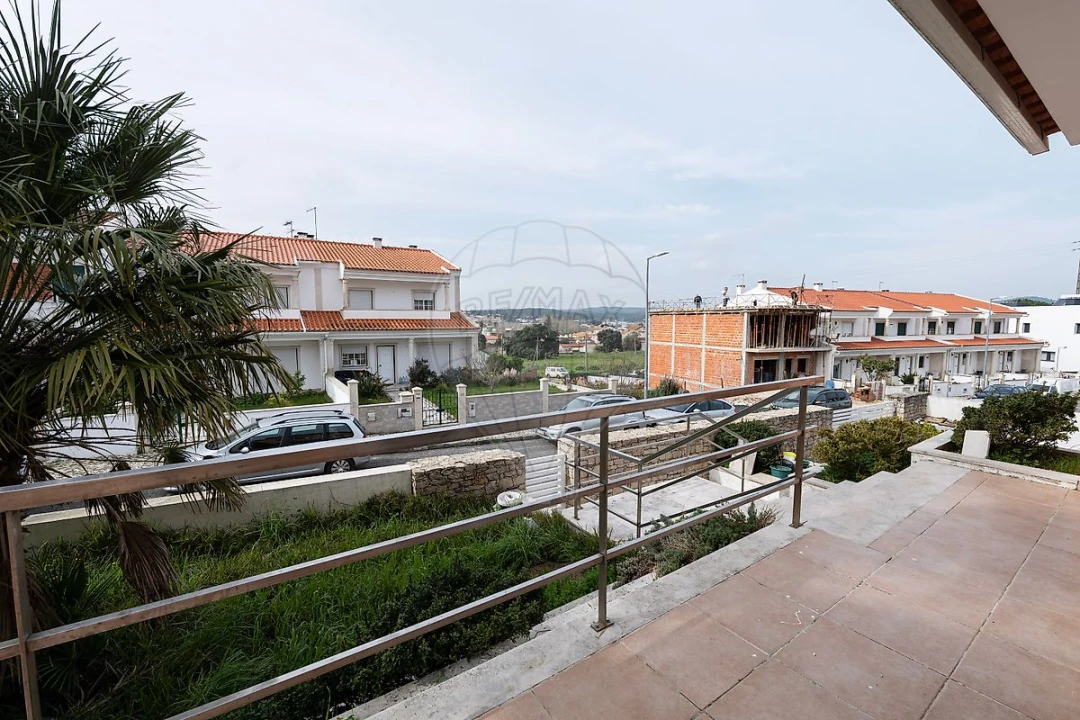 Moradia T4 para Venda em Rio Maior Foto 36