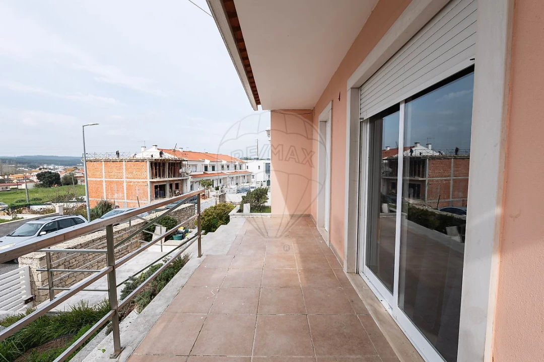 Moradia T4 para Venda em Rio Maior Foto 35