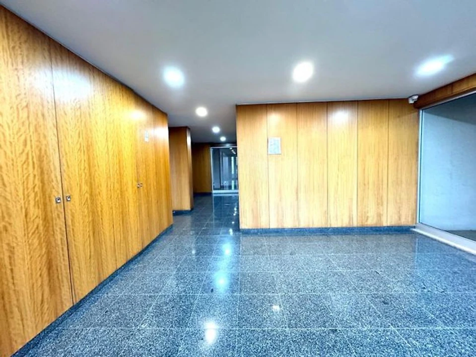 Apartamento T1 para Venda em Aguas Santas Foto 2