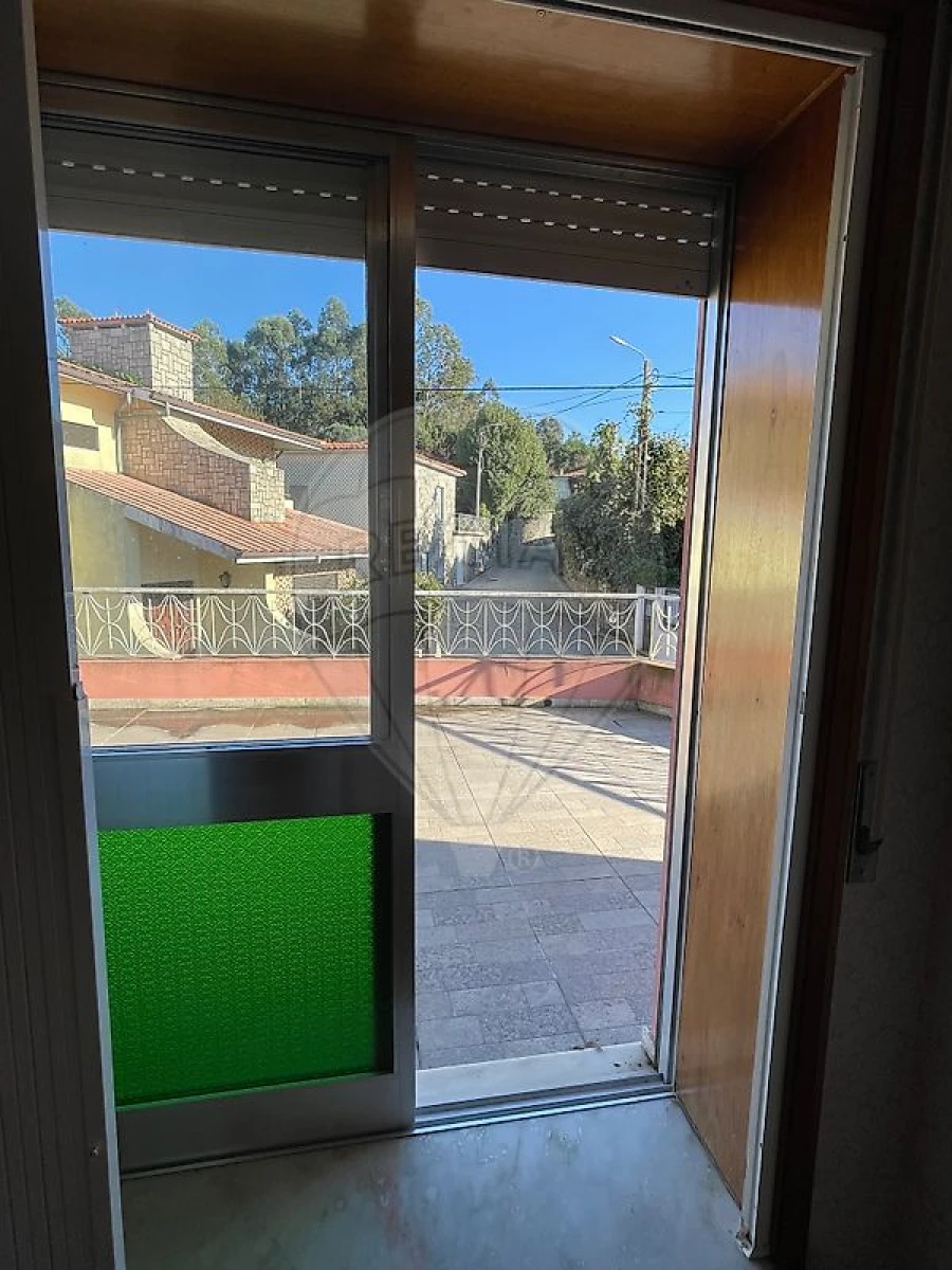 Moradia T5 para Venda em Fornelo e Vairão Foto 39