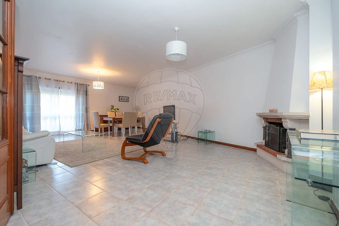 Apartamento T3 para Venda em Montemor-O-Velho e Gatões Foto 3