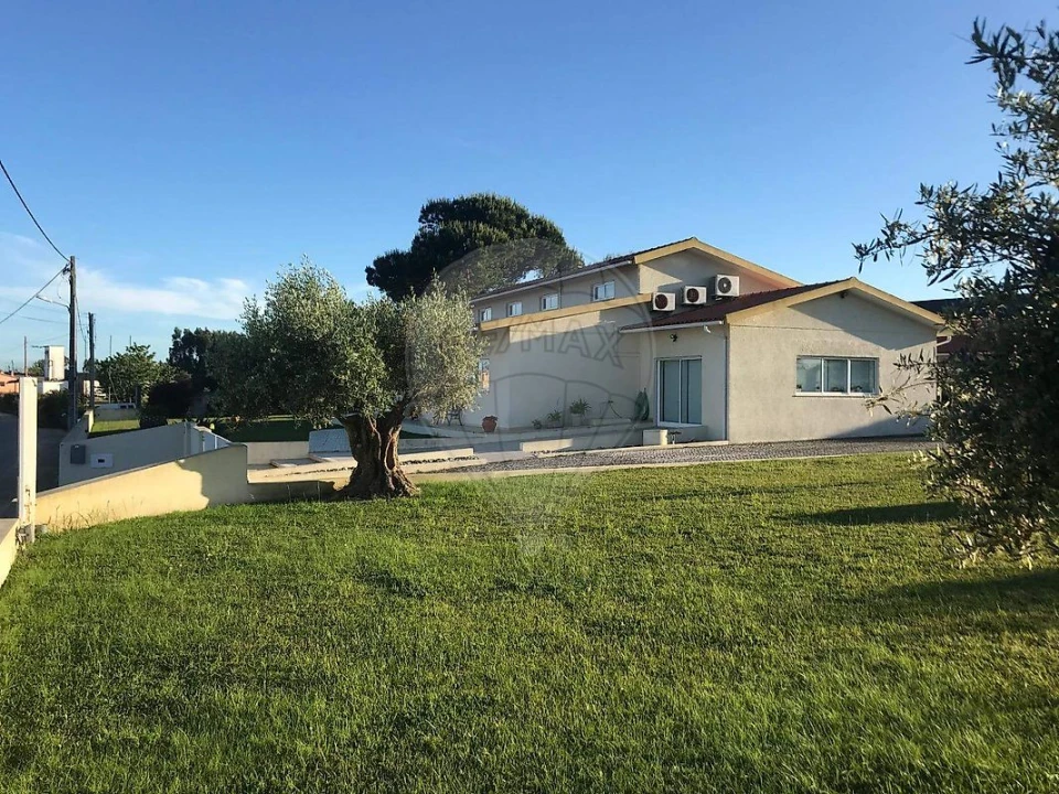 Moradia T4 para Venda em Samuel Foto 11