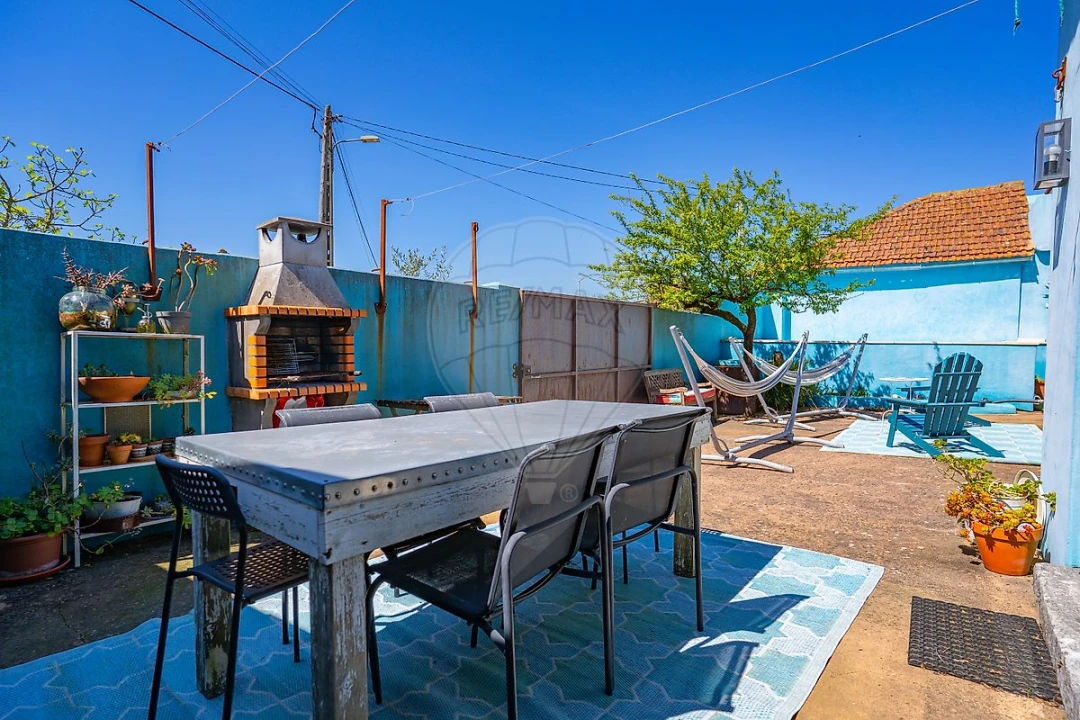 Moradia T3 para Venda em Alcobertas Foto 7