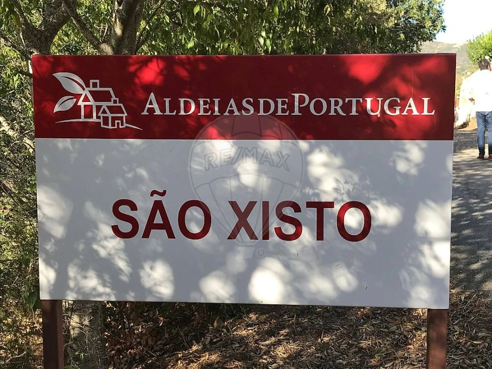 Moradia para Venda em Vale de Figueira Foto 10