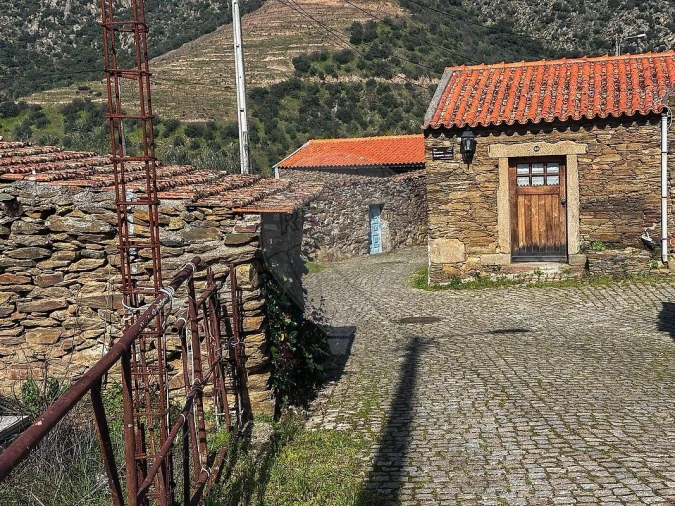 Moradia para Venda em Vale de Figueira Foto 2