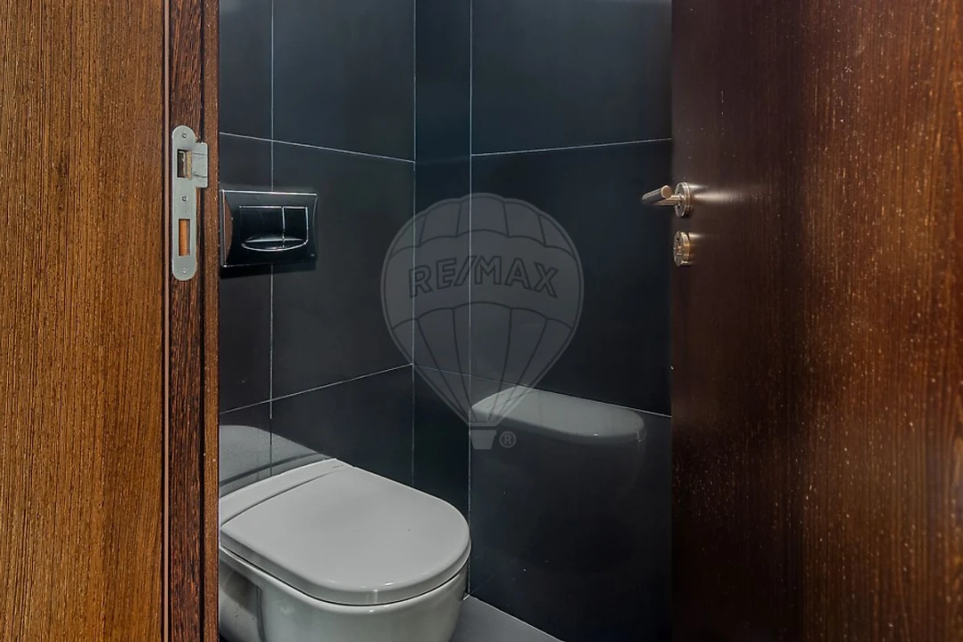 Escritório para Venda em Ramalde Foto 4